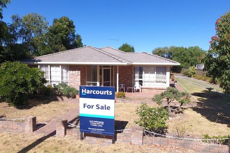 147 Lake St, Edenhope, VIC 3318