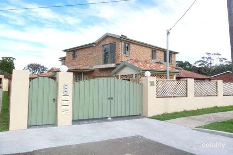 Property photo of 15 Henry Lawson Drive Peakhurst NSW 2210