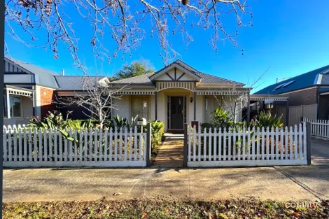 20 Cobaw Cct, Caroline Springs, VIC 3023