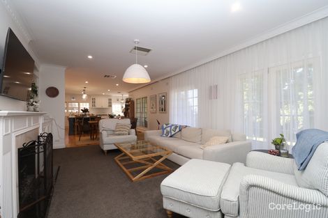 Property photo of 103 Red Hill Road Kooringal NSW 2650