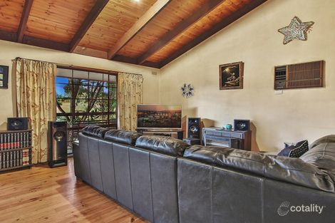 Property photo of 2 Poyner Avenue Lilydale VIC 3140