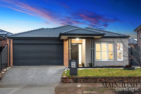Property photo of 15 Hawking Crescent Fraser Rise VIC 3336