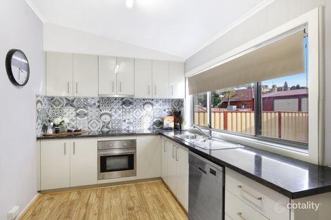 Property photo of 22 Lake Avenue Cringila NSW 2502