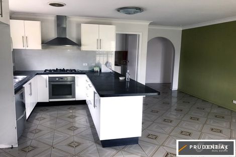 Property photo of 20 Hyacinth Avenue Macquarie Fields NSW 2564