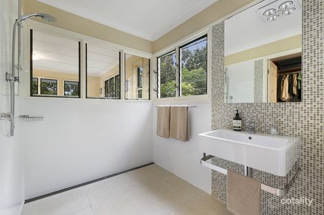 Property photo of 30 Thomas Waters Road Tallebudgera Valley QLD 4228