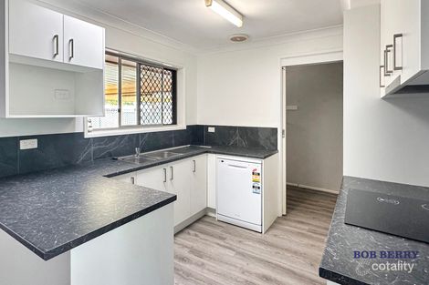 Property photo of 42 Oxley Circle Dubbo NSW 2830