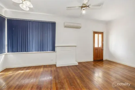 Property photo of 2 Martin Street Northam WA 6401