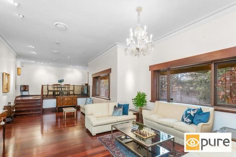 Property photo of 53 Alexander Road Dalkeith WA 6009