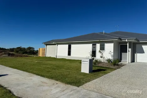 2 Hill Dr, Aratula, QLD 4309