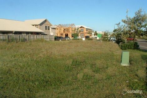 Property photo of 16 Lakedrive Crescent Marcoola QLD 4564