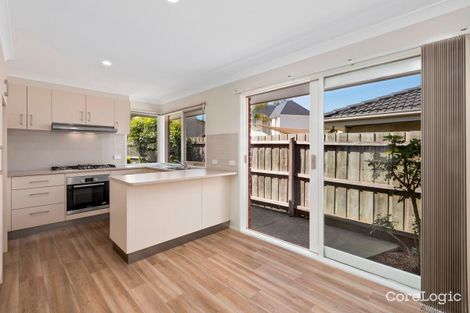 Property photo of 2/82 Willow Bend Bulleen VIC 3105