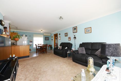 Property photo of 54 Macgibbon Parade Old Erowal Bay NSW 2540