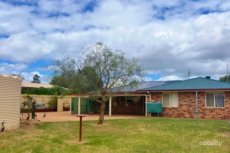 Property photo of 16 Lee Court Crows Nest QLD 4355