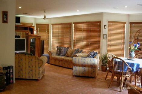 Property photo of 13 Landsborough Place Forest Lake QLD 4078