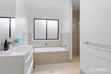 Property photo of 1/15 Abbott Street Bendigo VIC 3550