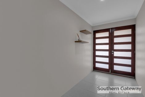 Property photo of 7 Larimar Parade Byford WA 6122