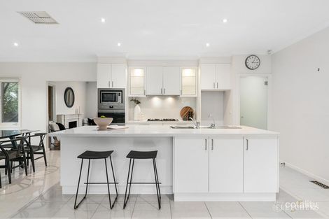 Property photo of 16 Ferdinand Avenue Balwyn North VIC 3104