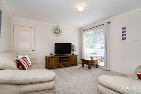 Property photo of 4 Bendtree Cove Thornton NSW 2322