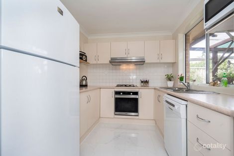 Property photo of 4 Bendtree Cove Thornton NSW 2322