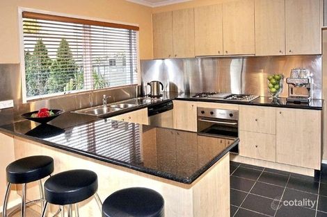 Property photo of 21 Baulderstone Walk Kensington VIC 3031