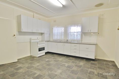 Property photo of 1 Margaret Street Young NSW 2594