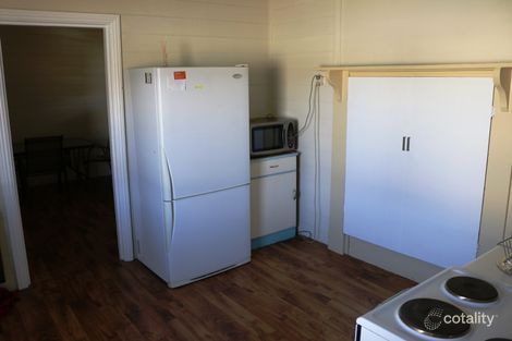 Property photo of 16 Murringo Street Young NSW 2594