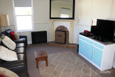 Property photo of 16 Murringo Street Young NSW 2594