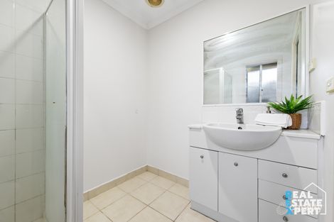 Property photo of 12 Dennis Close Lynbrook VIC 3975