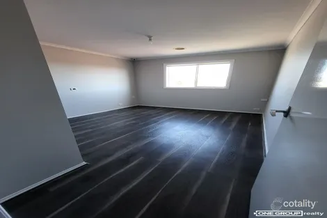 Property photo of 12/119-125 Mahoneys Road Reservoir VIC 3073