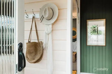 Property photo of 233 Campbell Street Newtown QLD 4350