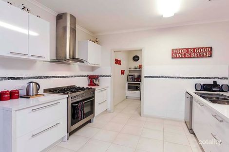 Property photo of 137 Murray Road Port Noarlunga SA 5167