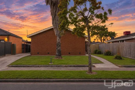 Property photo of 8 Pearson Crescent Coolaroo VIC 3048