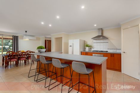 Property photo of 17 Livingstone Heights Roelands WA 6226