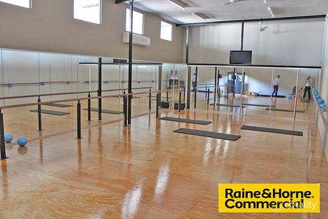 327 Nudgee Rd, Hendra, QLD 4011