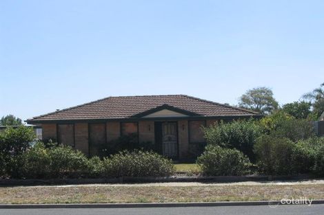 18 Dongola Rd, Keilor Downs, VIC 3038