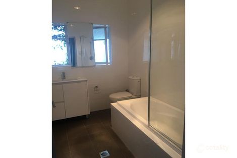 2/103-105 Hassall St, Rosehill, NSW 2142