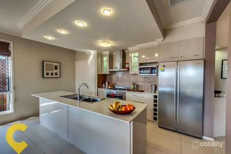 Property photo of 2 Bridget Court Middle Ridge QLD 4350