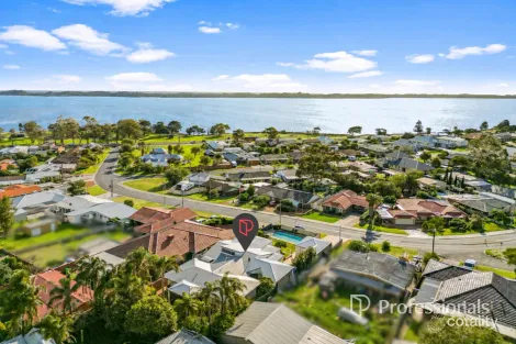 Property photo of 21 Upton Place Australind WA 6233