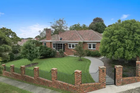 11 Affleck St, Warragul, VIC 3820