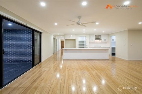 Property photo of 2 Azure Court Deebing Heights QLD 4306