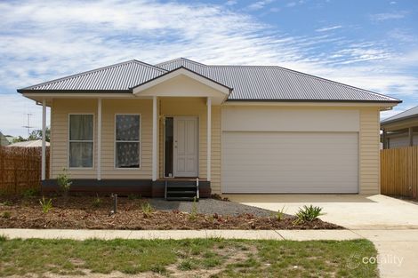 Property photo of 9 Tree Change Way Woodend VIC 3442