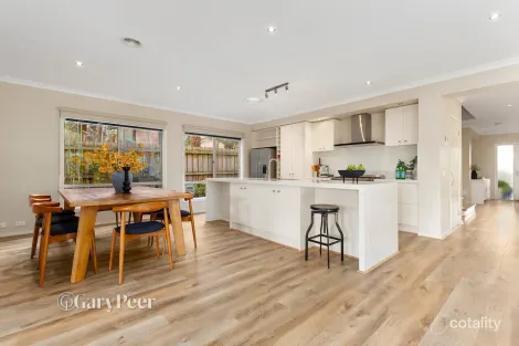 Property photo of 27 Moore Street Caulfield South VIC 3162