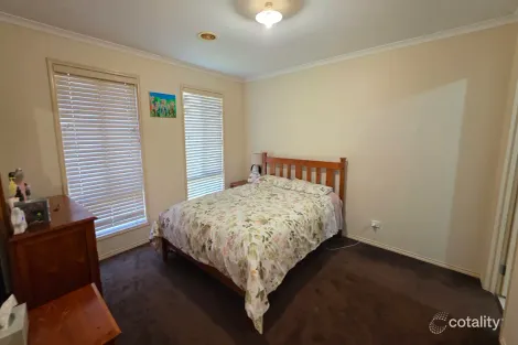 Property photo of 10 Barwon Drive Pakenham VIC 3810