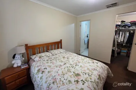 Property photo of 10 Barwon Drive Pakenham VIC 3810
