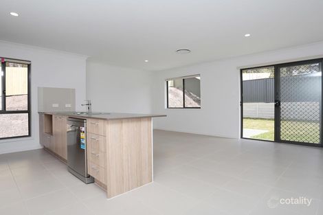 1/24 Dredge Cir, Brassall, QLD 4305