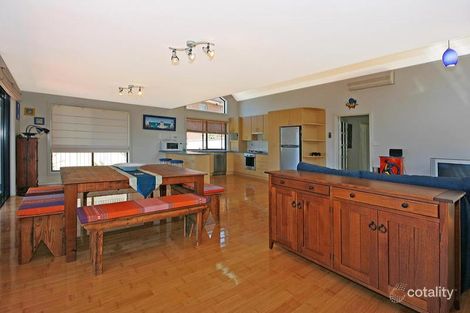 Property photo of 4 The Pannicle Manyana NSW 2539