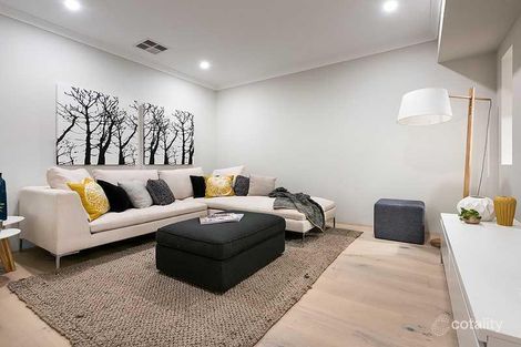 8 Sawyers Way, Piara Waters, WA 6112