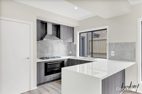 Property photo of 8 Hackney Way Kalkallo VIC 3064
