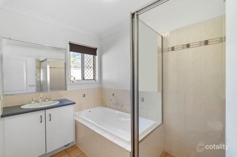 Property photo of 16 Amie Place Raceview QLD 4305