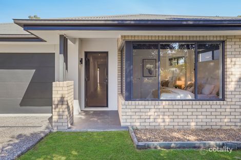 Property photo of 27 Pelion Street Bridgeman Downs QLD 4035